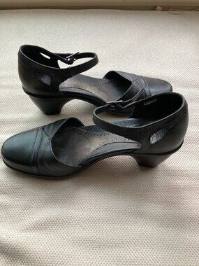 Dansko Black Leather Mary Jane Shoes 39 / 8.5–9 • Comfort Heel • Work Office Cla